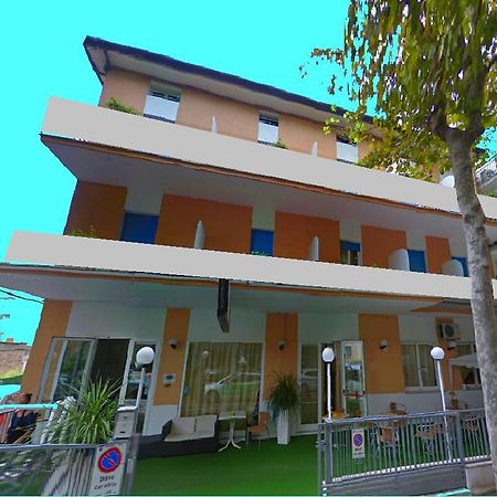 Hotel Villa Del Bagnino Rimini Extérieur photo