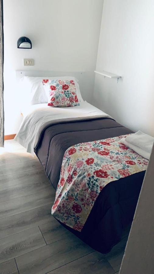 Hotel Villa Del Bagnino Rimini Extérieur photo