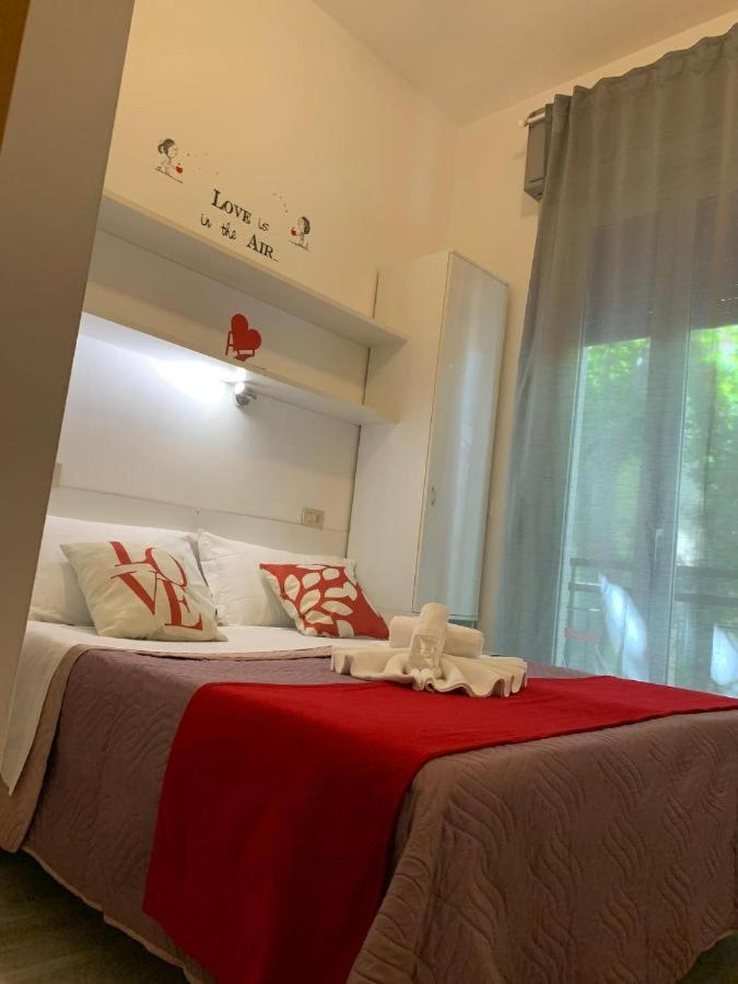 Hotel Villa Del Bagnino Rimini Extérieur photo