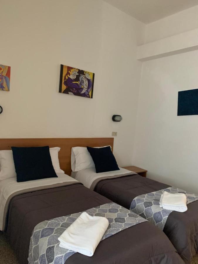 Hotel Villa Del Bagnino Rimini Extérieur photo